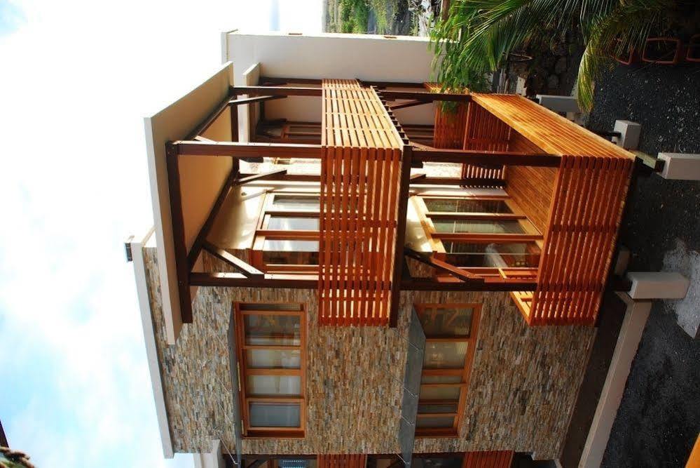 Chez Manany Galapagos Ecolodge Puerto Villamil Exterior photo