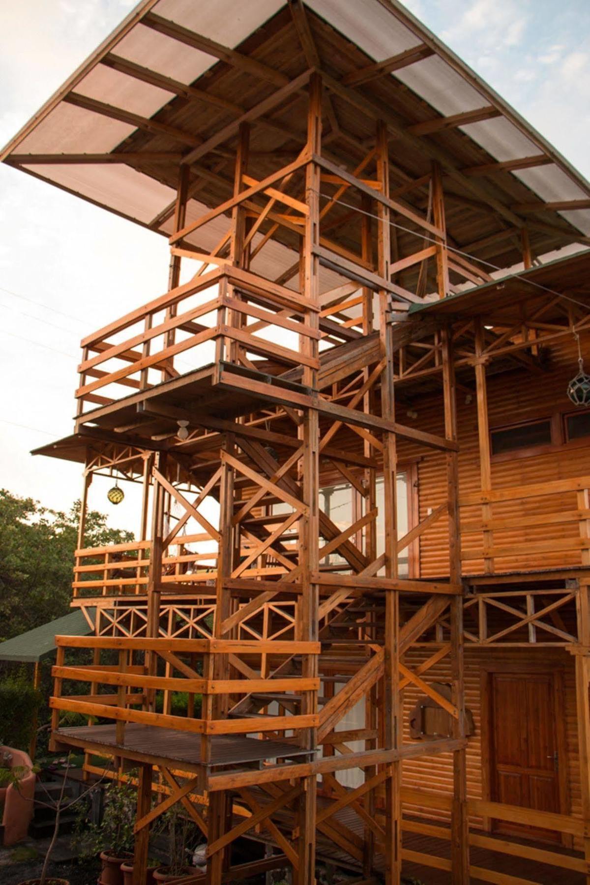 Chez Manany Galapagos Ecolodge Puerto Villamil Exterior photo